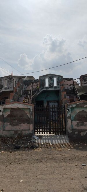  Independent House For Sale in Rampara Beti