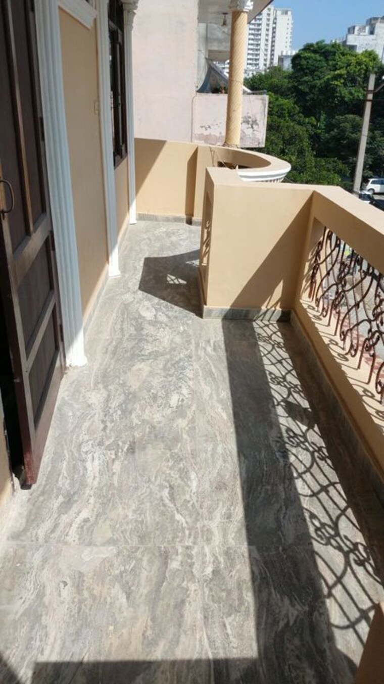 Balcony, spazedge 1 Bedroom 800 Sq.Ft. Builder Floor In Sector 47 Gurgaon 10548585