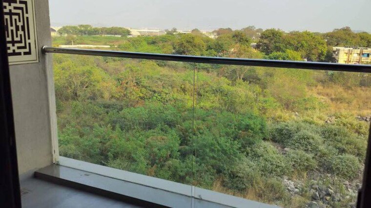 Garden, oxy-beaumonde 2 Bedroom 1150 Sq.Ft. Apartment In Viman Nagar Pune 10548593