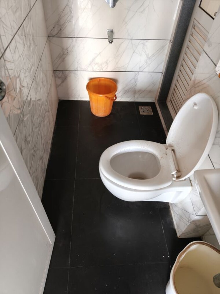 Bathroom, aniruddha-laxmi-icon 3 Bedroom 1280 Sq.Ft. Apartment In Nerul Navi Mumbai 10548595