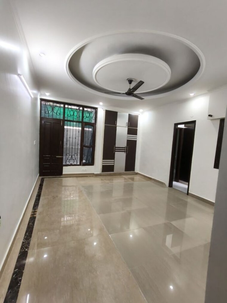 undefined, sector 50 4 Bedroom 360 Sq.Mt. Independent House In Sector 50 Noida 10548624