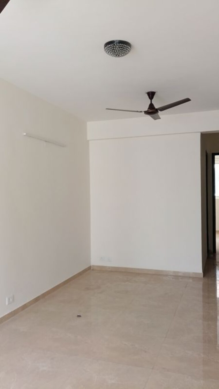 Room, signature-global-park-4-and-5 3 Bedroom 1120 Sq.Ft. Builder Floor In Sohna Sector 36 Gurgaon 10548633
