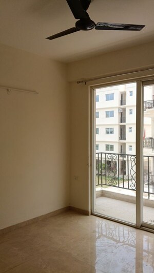 Room in 3 BHK Builder Floor at Signature Global Park 4 and 5, Sohna Sector 36 – for Rent