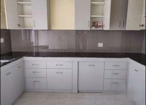 Kitchen in 3 BHK Apartment at Hazratganj – for Rent
