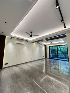 3 BHK + Prayer Room,Servant Room,Study Room,Extra Room Apartment For Sale in Sarvodaya Enclave