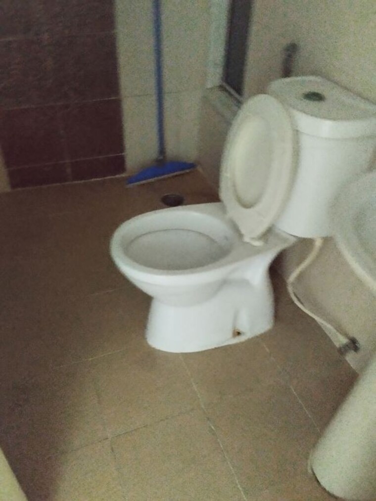 Bathroom, supertech-cape-town 2 Bedroom 1250 Sq.Ft. Apartment In Sector 74 Noida 10548787