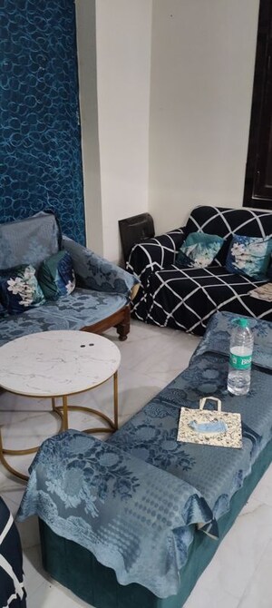 Team Area in 2 BHK Apartment at Sunlight Apartments Sector 44, Sector 44 – for Rent