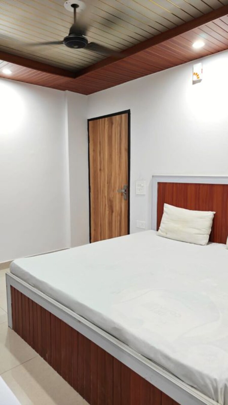 Bedroom, sector 39 Studio 639 Sq.Ft. Builder Floor In Sector 39 Gurgaon 10548799