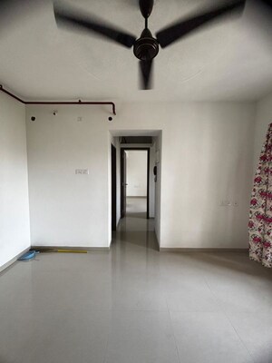 2 BHK Apartment For Rent in Kalpataru Paramount, Kapur Bawdi
