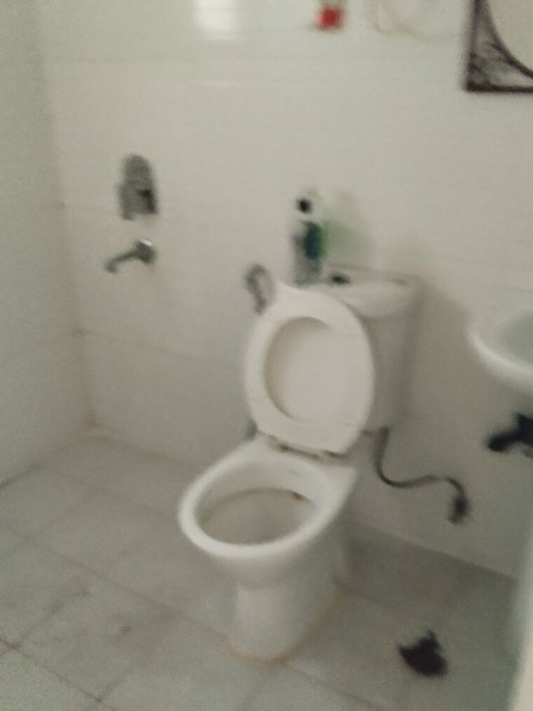 Bathroom, supertech-cape-town 2 Bedroom 1082 Sq.Ft. Apartment In Sector 74 Noida 10548812