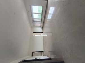Room in 4 BHK Apartment at Tulshibaugwale Colony, Sahakar Nagar – for Sale