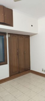 3 BHK 1800 Sq.Ft. Builder Floor in Sarita Vihar