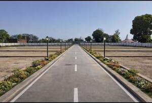   Plot at Gosainganj – for Sale