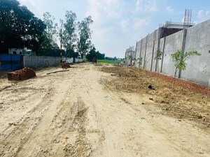 Plot Area in  Plot at Gosainganj – for Sale