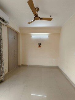 3 BHK + Store Room Apartment For Rent in Paramount Emotions