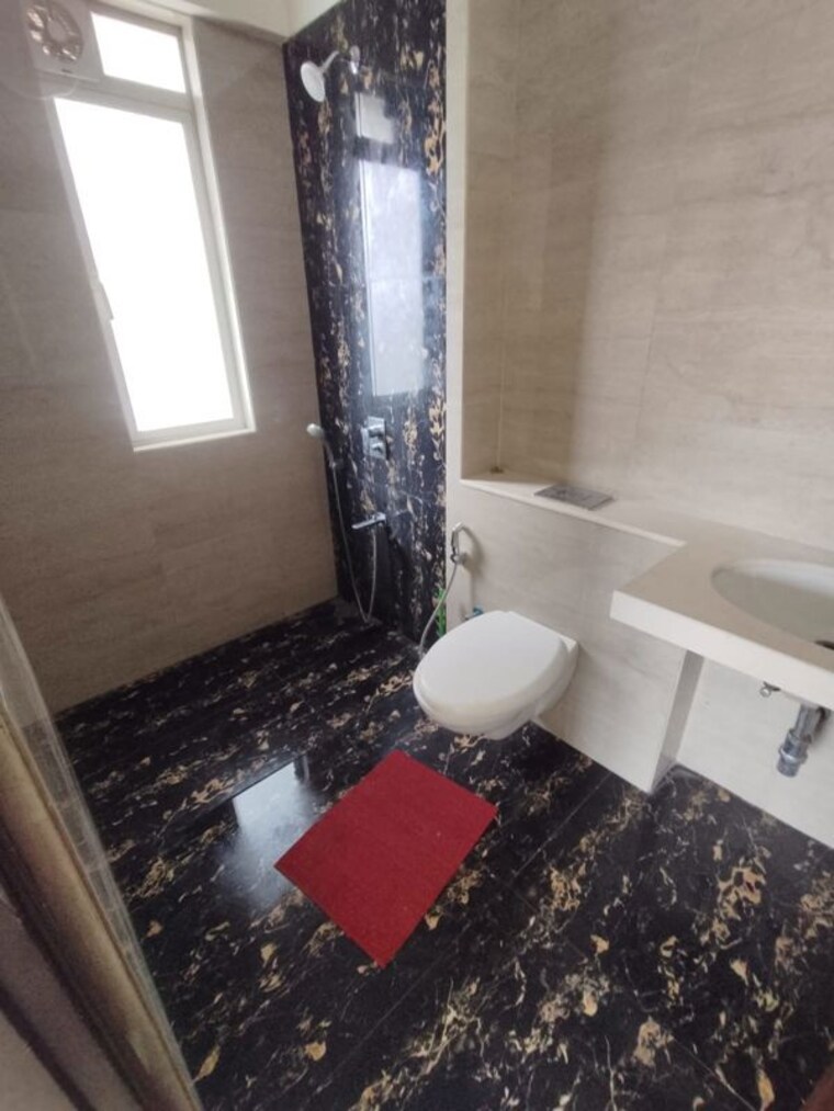 Bathroom, the-wadhwa-the-nest 3 Bedroom 1650 Sq.Ft. Apartment In Andheri West Mumbai 10548856