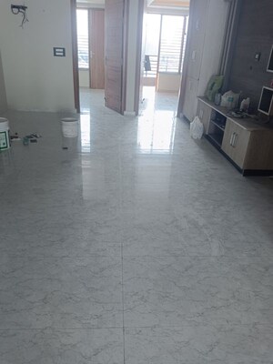 Parking in 3 BHK Builder Floor at Sector 4 – for Sale