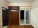 2 BHK +  950 Sq.Ft. Apartment in Amrapali Terrace Homes