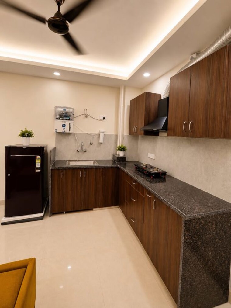 Kitchen, sector 43 1 Bedroom 500 Sq.Ft. Builder Floor In Sector 43 Gurgaon 10548893