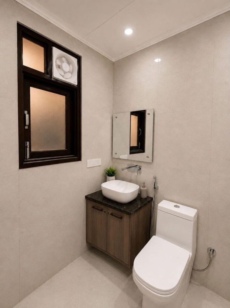 Bathroom, sector 43 1 Bedroom 500 Sq.Ft. Builder Floor In Sector 43 Gurgaon 10548893
