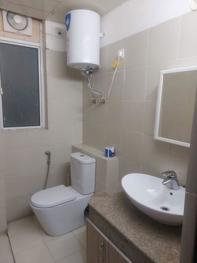 Bathroom, ansal-highland-park 2 Bedroom 1385 Sq.Ft. Apartment In Sector 103 Gurgaon 10548905