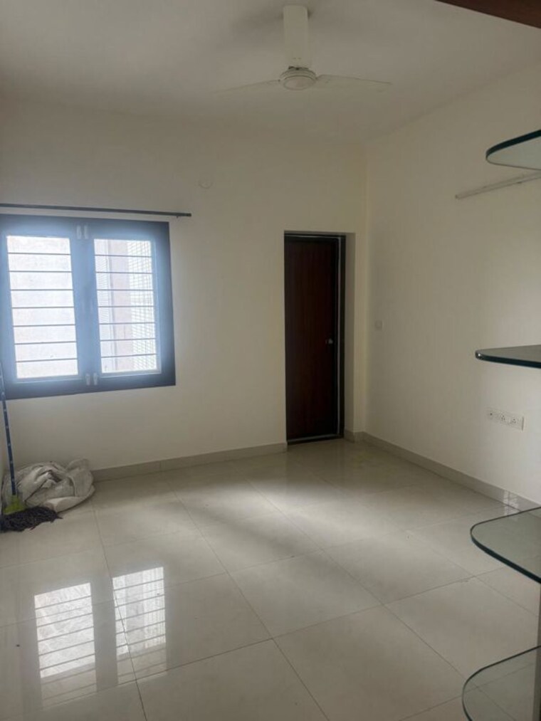 Room, vaishnavi-splendour 3 Bedroom 1800 Sq.Ft. Apartment In New Bel Road Bangalore 10548916
