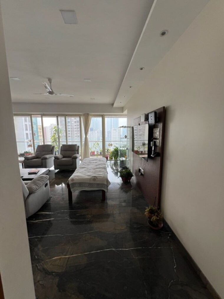  Parking, suvidha-emerald 4 Bedroom 2900 Sq.Ft. Apartment In Dadar West Mumbai 10548942