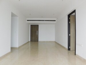 Room in 4 BHK Apartment at Lodha The Park, Worli – for Sale