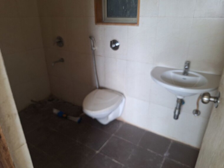 Bathroom, lodha-casa-bella-gold  686 Sq.Ft. Apartment In Dombivli East Thane 10548983
