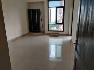 Room in 2 BHK Apartment at Gaur Atulyam, Omicron I Greater Noida – for Sale