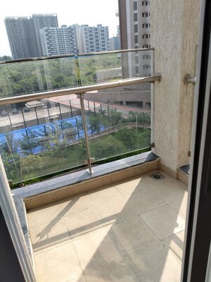 2 BHK Apartment For Rent in Puravankara Silversands, Mundhwa