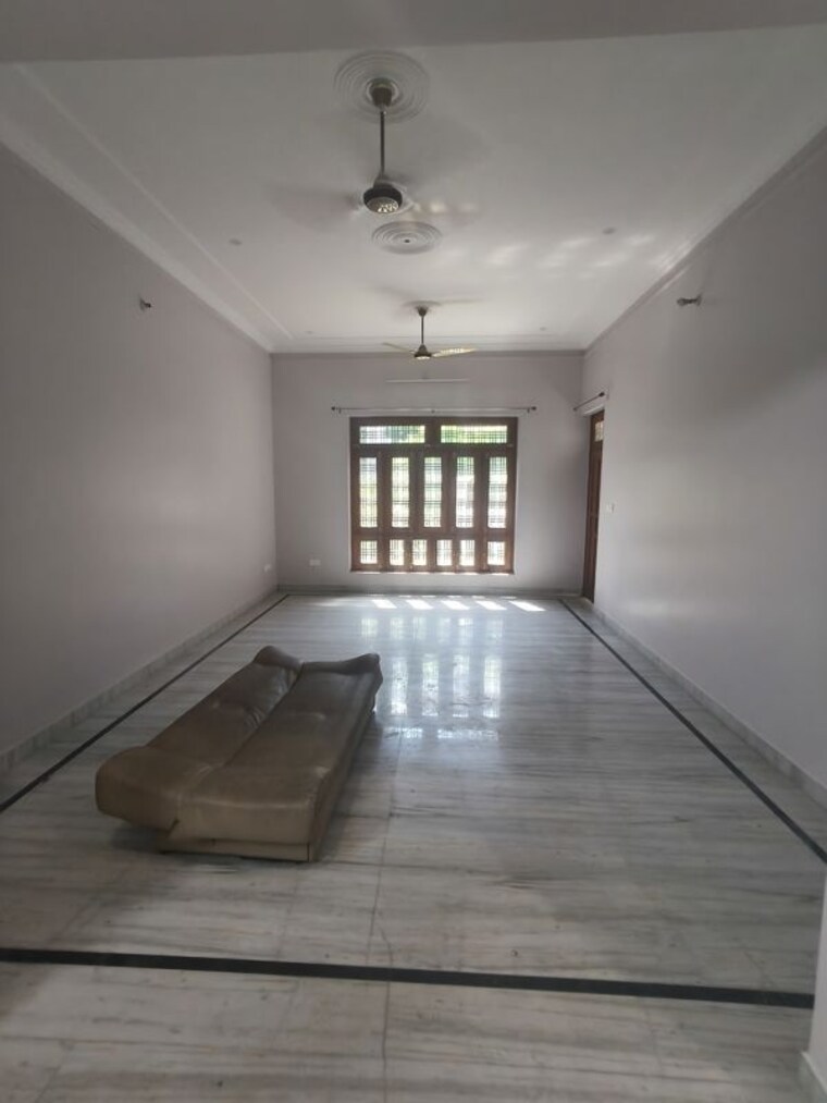 undefined, gomti nagar 3.5 Bedroom 3255 Sq.Ft. Independent House In Gomti Nagar Lucknow 10549057