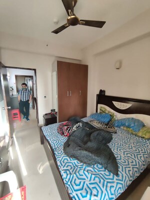 2 BHK Apartment For Rent in Nimbus The Hyde park, Sector 78