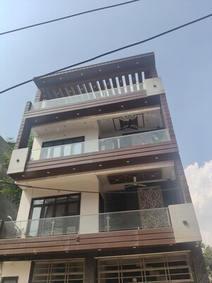 2 BHK Independent House – Exterior View View at Gomti Nagar - for Rent