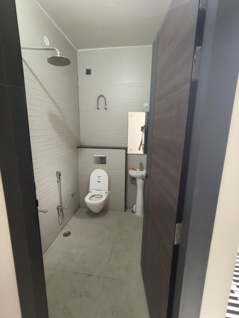 Bathroom, pardos-okas-residency 3 Bedroom 1855 Sq.Ft. Apartment In Sushant Golf City Lucknow 10549075