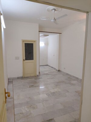 2 BHK Builder Floor For Rent in RWA Apartments Sector 39, Sector 39