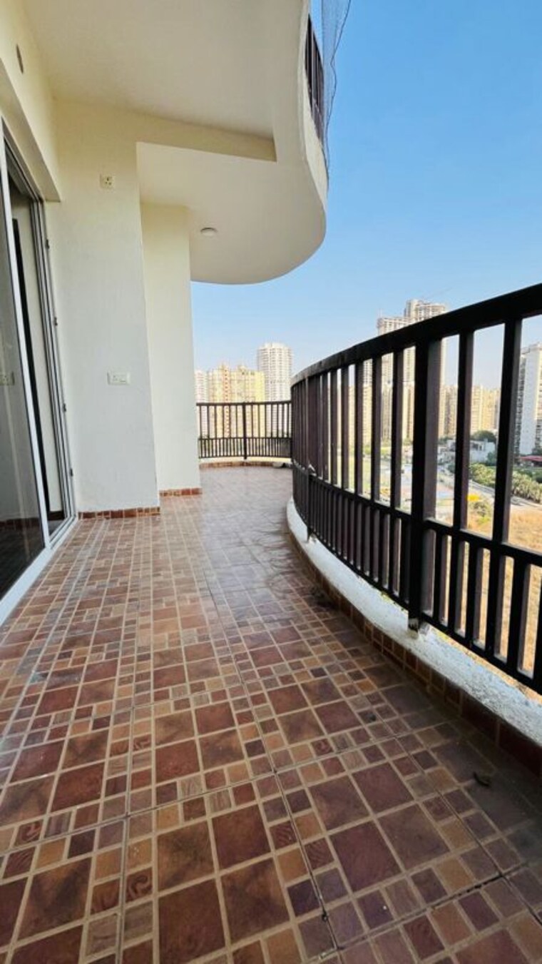 Balcony, dasnac-the-jewel 3.5 Bedroom 1900 Sq.Ft. Apartment In Sector 75 Noida 10549077