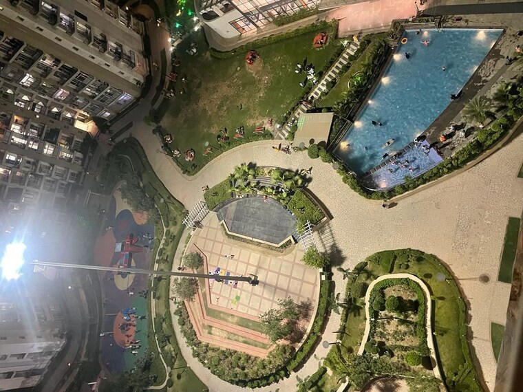 Master Plan, prateek-wisteria 4 Bedroom 2115 Sq.Ft. Apartment In Sector 77 Noida 10549078