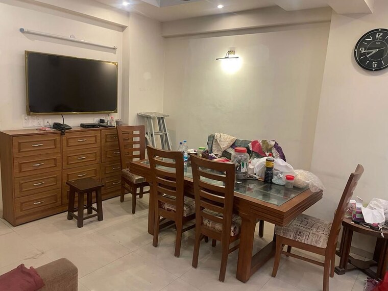 Living Room, prateek-wisteria 4 Bedroom 2115 Sq.Ft. Apartment In Sector 77 Noida 10549078