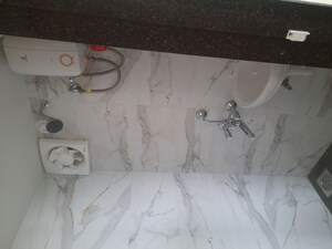Bathroom in 1 BHK Apartment at Vasant Vihar – for Rent