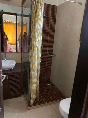 Bathroom in 2 BHK Builder Floor at South City 1 – for Rent