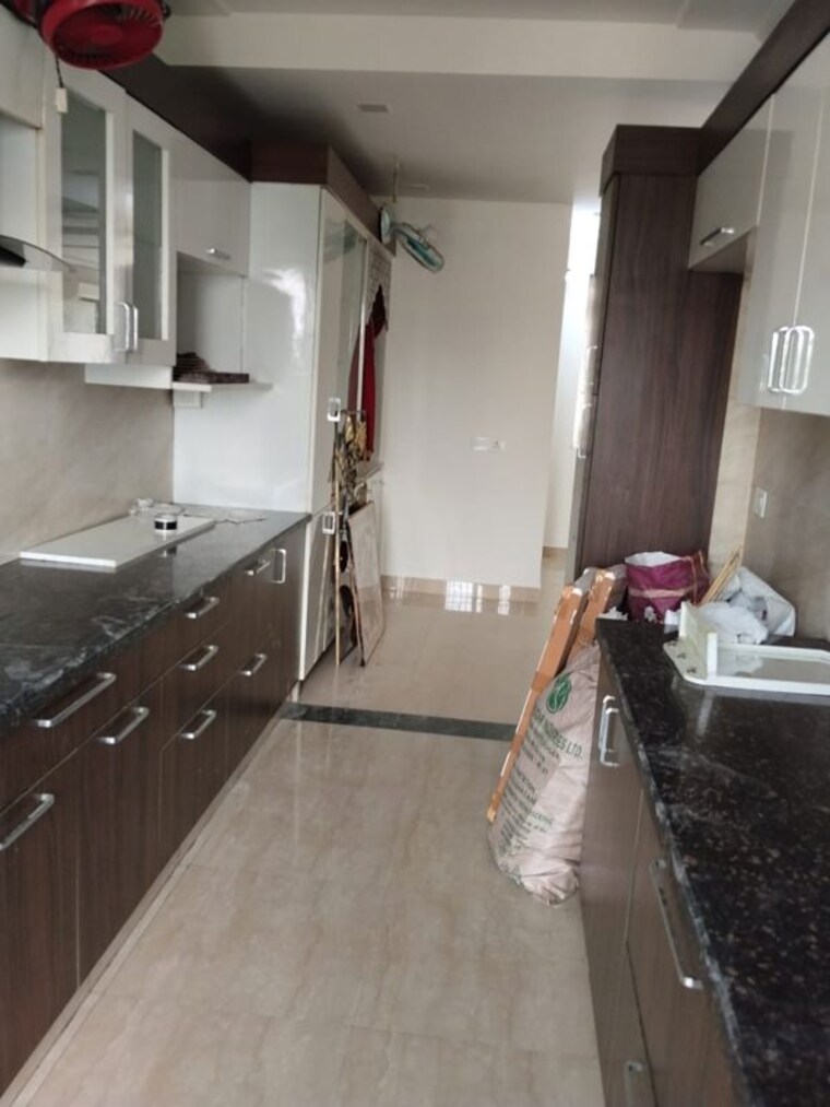Kitchen, south city 1 2 Bedroom 1800 Sq.Ft. Builder Floor In South City 1 Gurgaon 10549097
