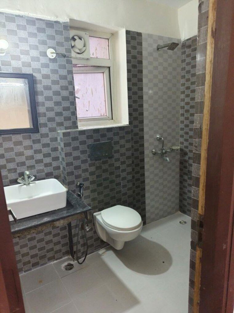 Bathroom, sikka-karmic-greens 2 Bedroom 1035 Sq.Ft. Apartment In Sector 78 Noida 10549107