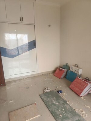 Bathroom in 4 BHK Apartment at Sector 76 – for Rent
