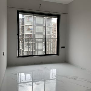 Room in 2 BHK Apartment at H Rishabraj Park Vistas, Dalvi Nagar – for Rent