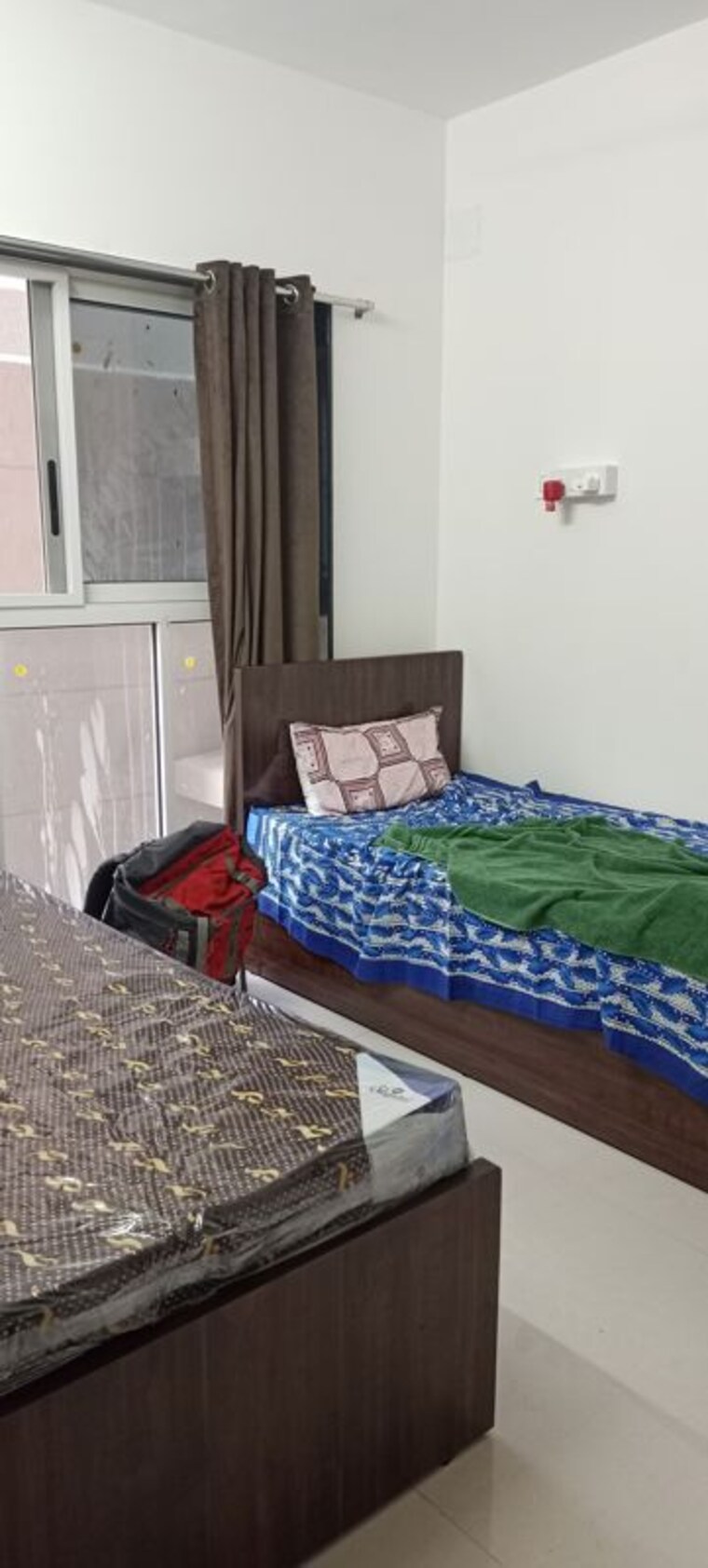 Bedroom, worli Pg For Boys & Girls In Worli 10549117