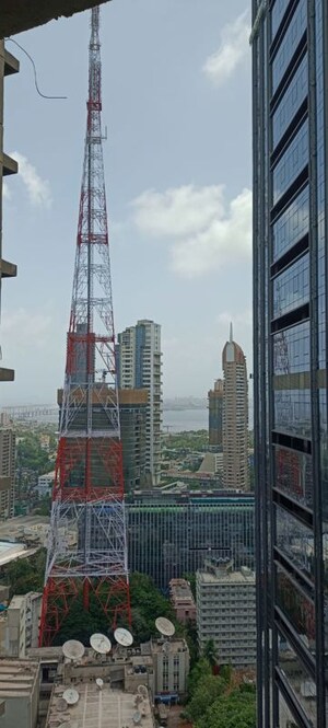  Pg – Exterior View View at Worli - for Rent