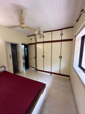 1 BHK Apartment For Rent in Dwarkamai CHS Malad West, Malad West