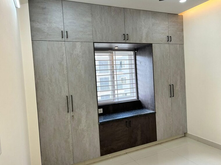 Bathroom, amigo-united-avenues 3 Bedroom 1700 Sq.Ft. Apartment In Narsingi Hyderabad 10549149