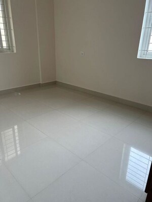 Room in 1 BHK Builder Floor at Brookefield – for Rent